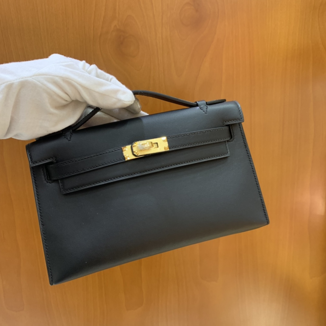 Hermès（爱马仕）mini Kelly pochette swift 黑色 金扣 22cm