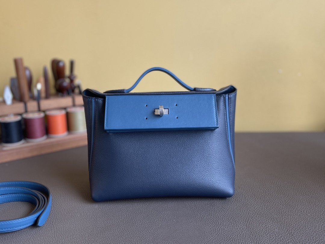 Hermès（爱马仕）Mini kelly 2424 evercolor 午夜蓝 拼 海军蓝 银扣 21cm