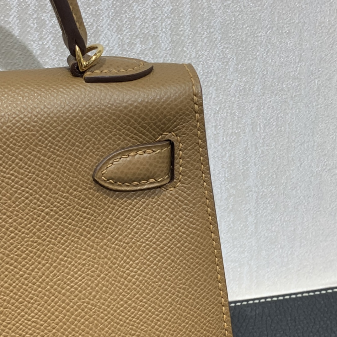 Hermès（爱马仕）mini Kelly 迷你凯莉 Epsom 栗子色 金扣 19cm
