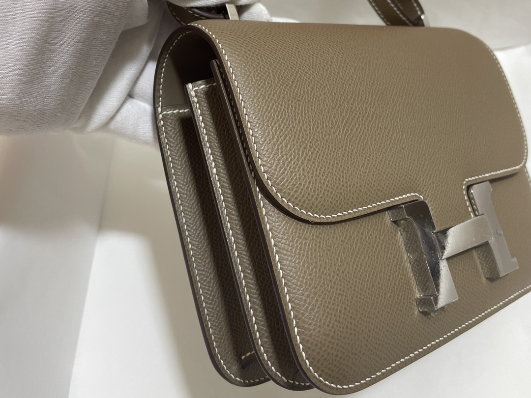 Hermès（爱马仕）Constance 康康 epsom 大象灰 银扣 19cm
