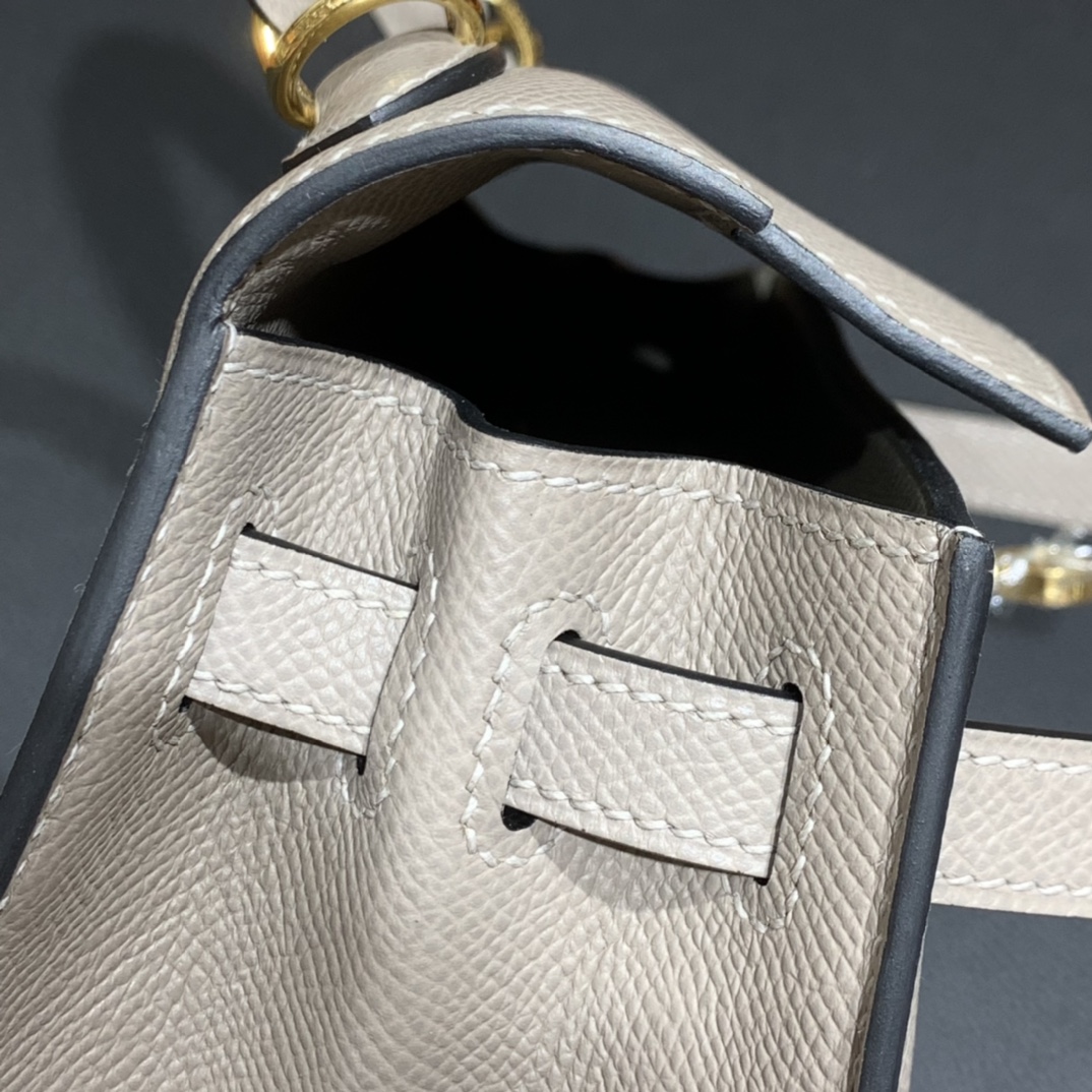 Hermès（爱马仕）Kelly 凯莉包 epsom 沥青灰 金扣 25cm