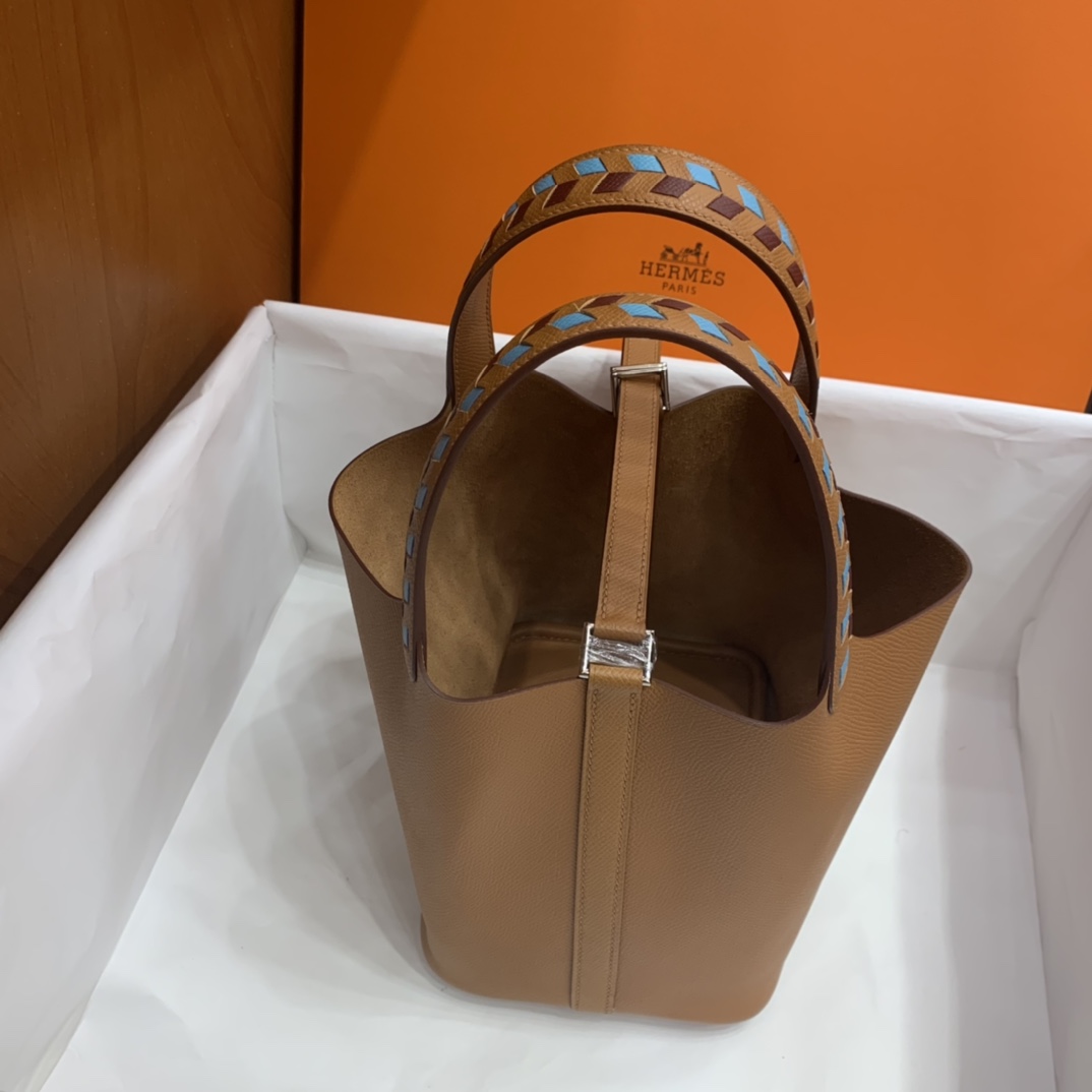 Hermès（爱马仕）Picotin 菜篮子 Epsom 金棕色 编织手腕 银扣 18cm