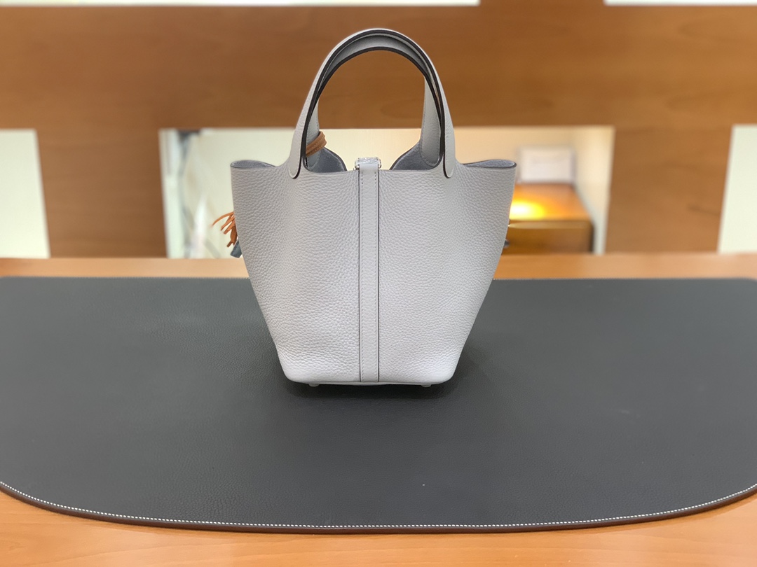 Hermès（爱马仕）Picotin 菜篮子 TC T0 圣杯蓝 银扣 18cm