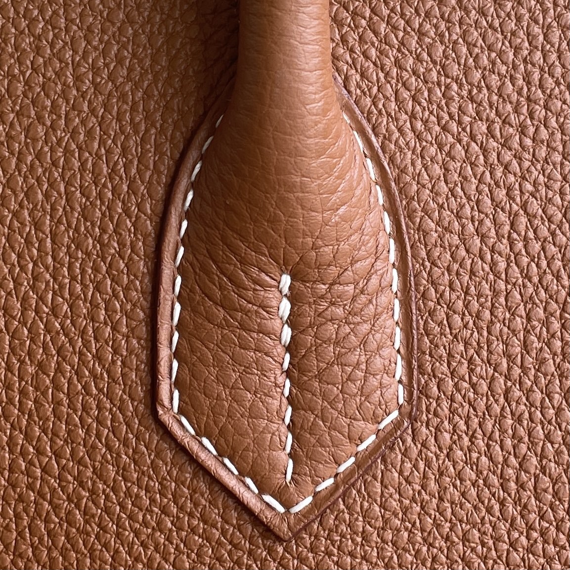 Hermès（爱马仕）Birkin 铂金包 Togo 金棕色 金扣 40cm