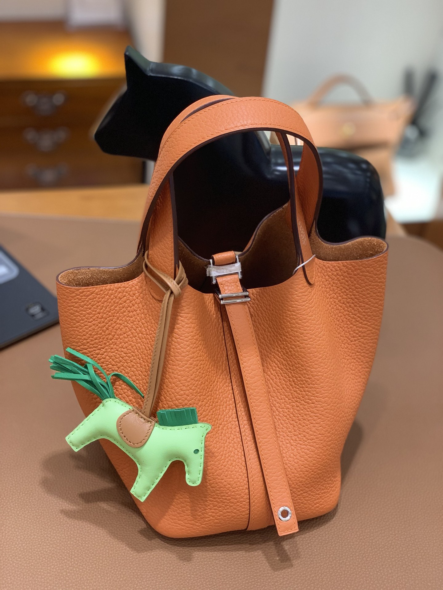 Hermès（爱马仕）Picotin 菜篮子 TC 橙色 银扣 18cm