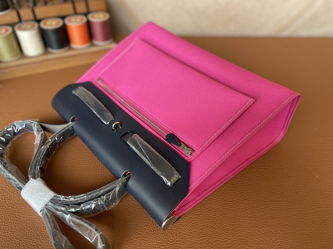 Hermès（爱马仕）Herbag Box 拼 帆布 午夜蓝 拼 玫瑰紫 银扣 31cm