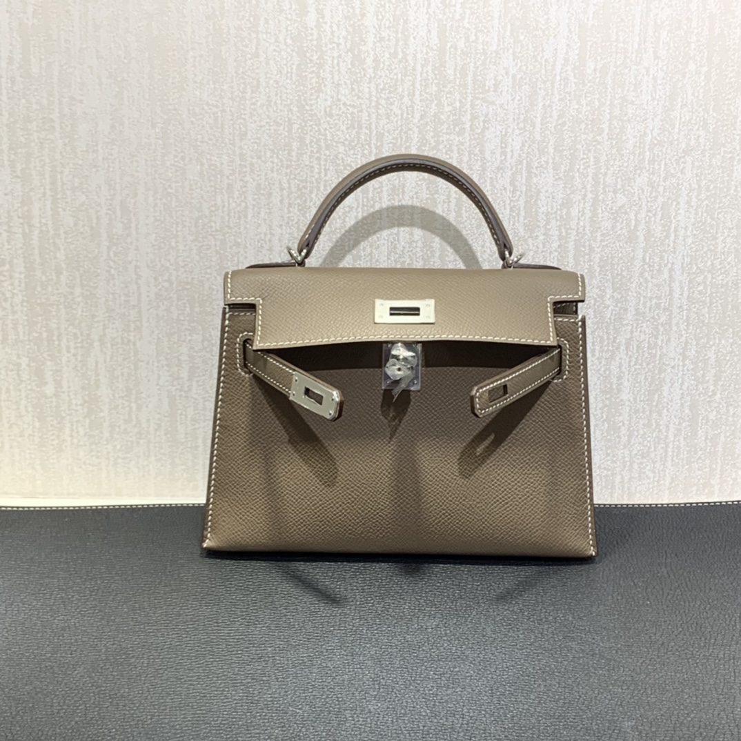 Hermès（爱马仕）mini Kelly 迷你凯莉 Epsom 大象灰 银扣 19cm