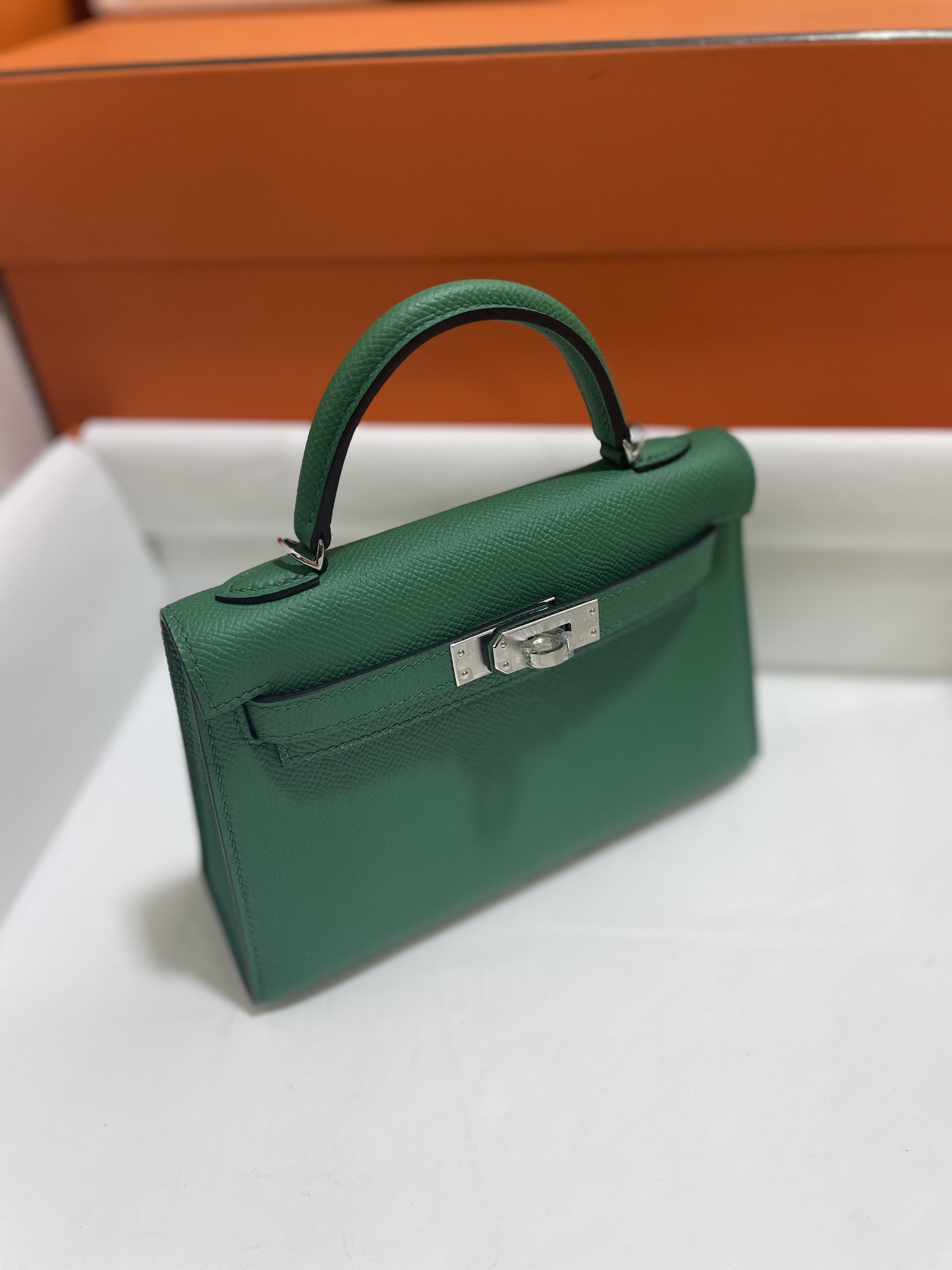 Hermès（爱马仕）Mini Kelly 迷你凯莉 Epsom 丝绒绿 银扣 19cm