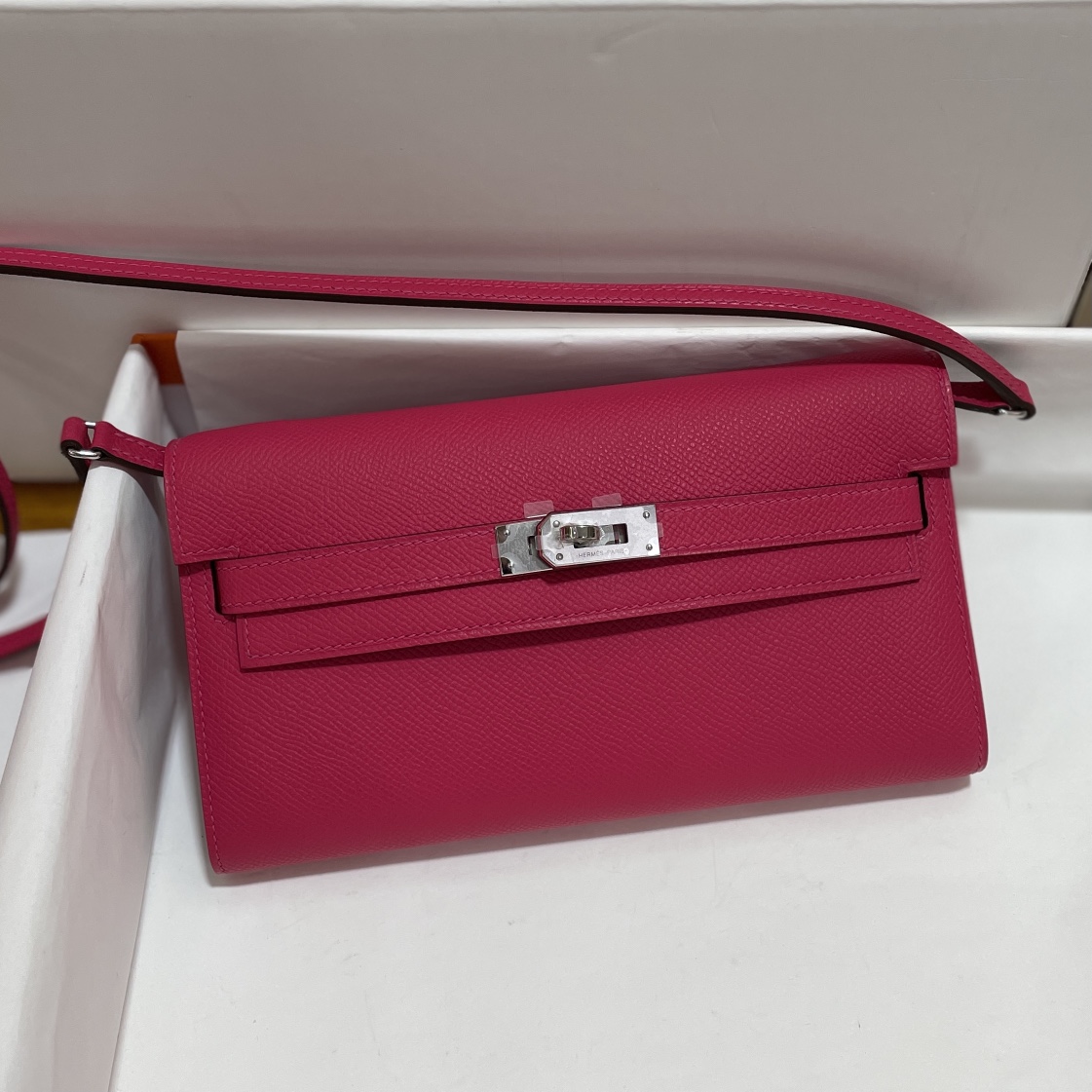 Hermès（爱马仕）kelly to go Epsom i6 极致粉 拼 0f 弗里达蓝 银扣 20cm