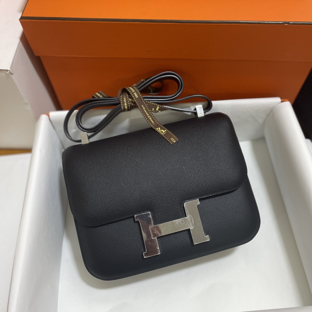 Hermès（爱马仕）Constance 康康 epsom 黑色 银扣 19cm