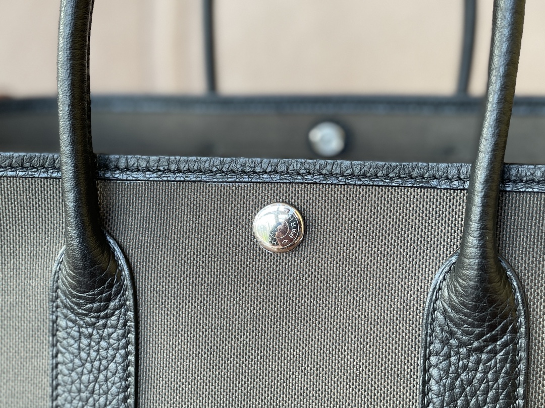 Hermès（爱马仕）Garden Party 花园包 TC 拼 帆布 黑色 拼 军绿色 银扣 30cm