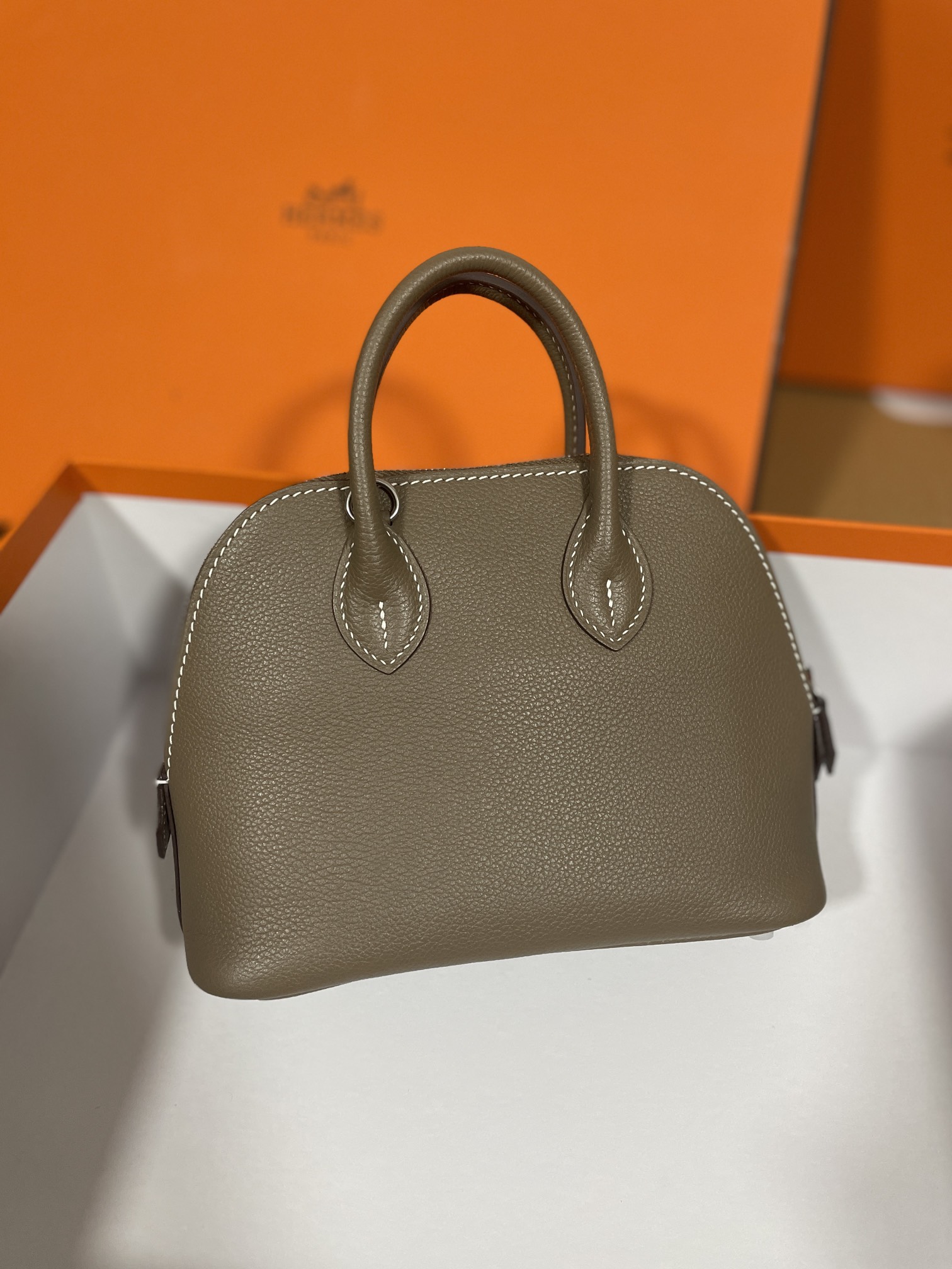 Hermès（爱马仕） Mini Bolide evercolor 大象灰 银扣 19cm