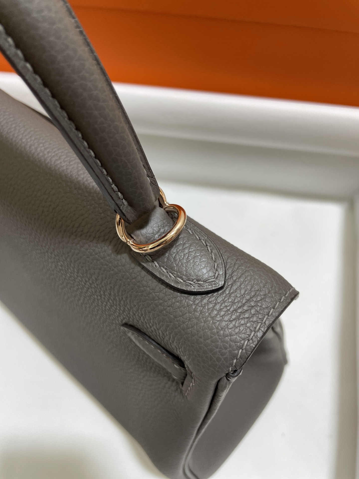 Hermès（爱马仕）kelly 凯莉包 togo 8F 锡器灰 玫瑰金扣 25cm
