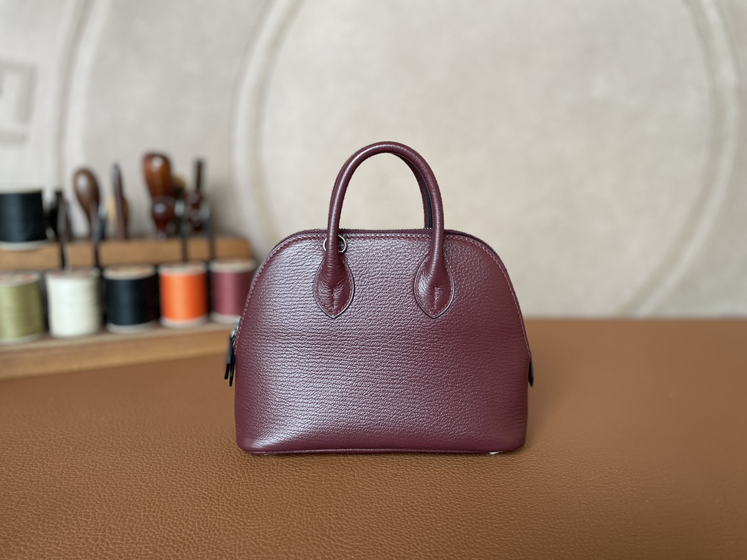 Hermès（爱马仕）Mini Bolide Chevre 山羊皮 ck57 波尔多酒红 银扣 19cm