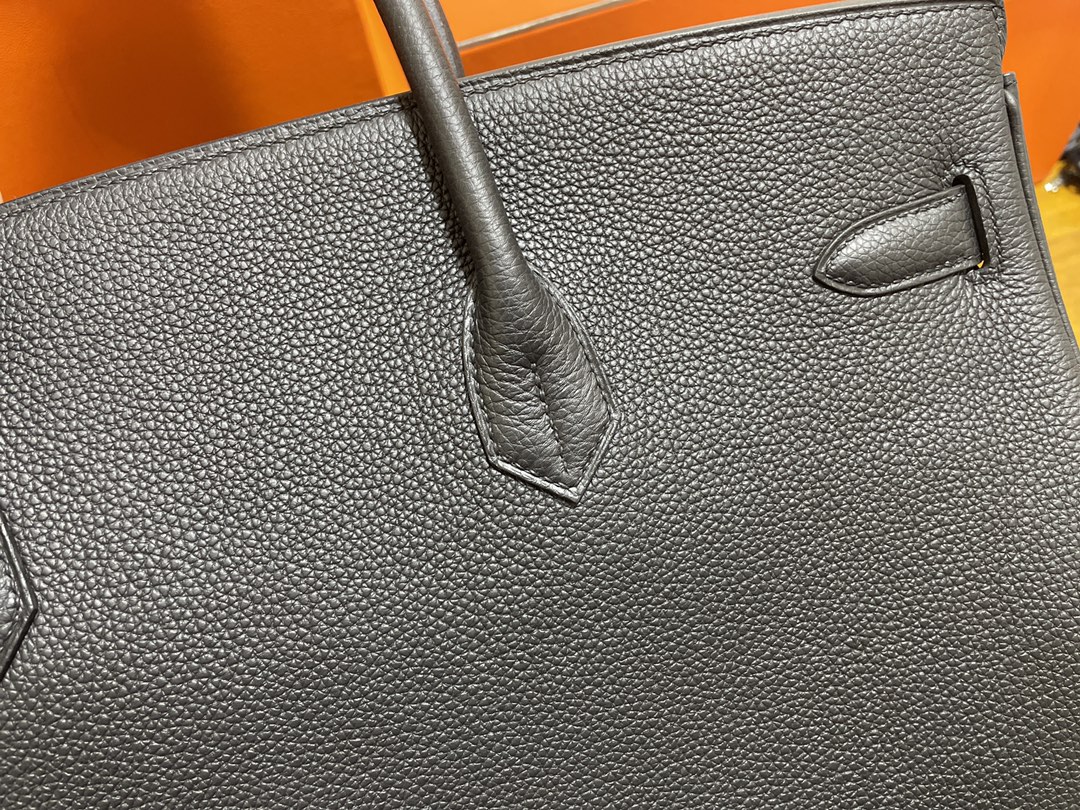 Hermès（爱马仕）Birkin 铂金包 Togo 黑色 金扣 40cm