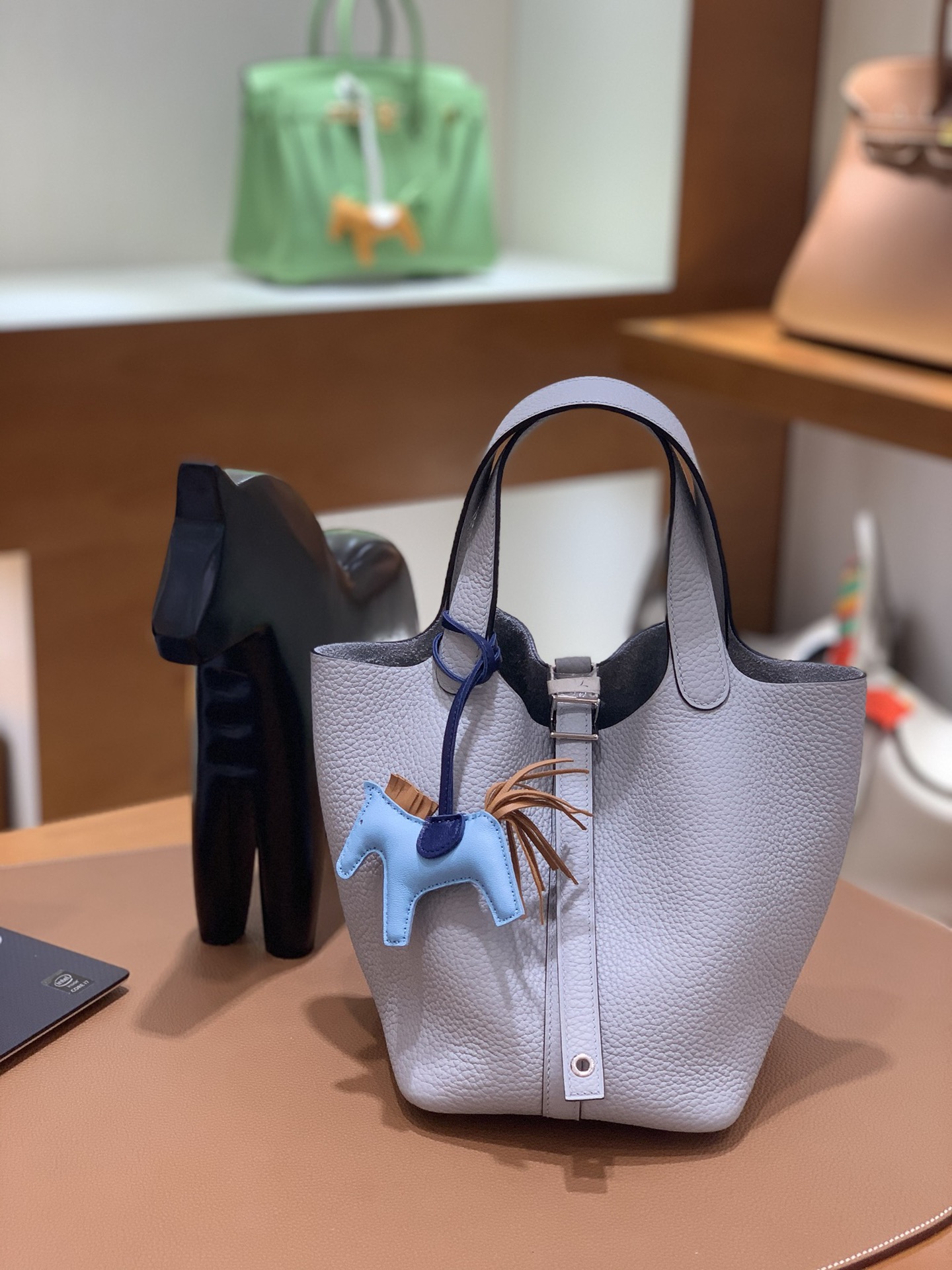 Hermès（爱马仕）Picotin 菜篮子 TC 2Z 海鸥灰 银扣 18cm
