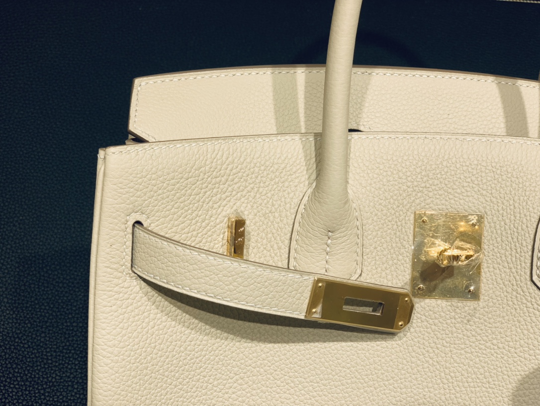 Hermès（爱马仕）Birkin 铂金包 togo 奶昔白 金扣 30cm