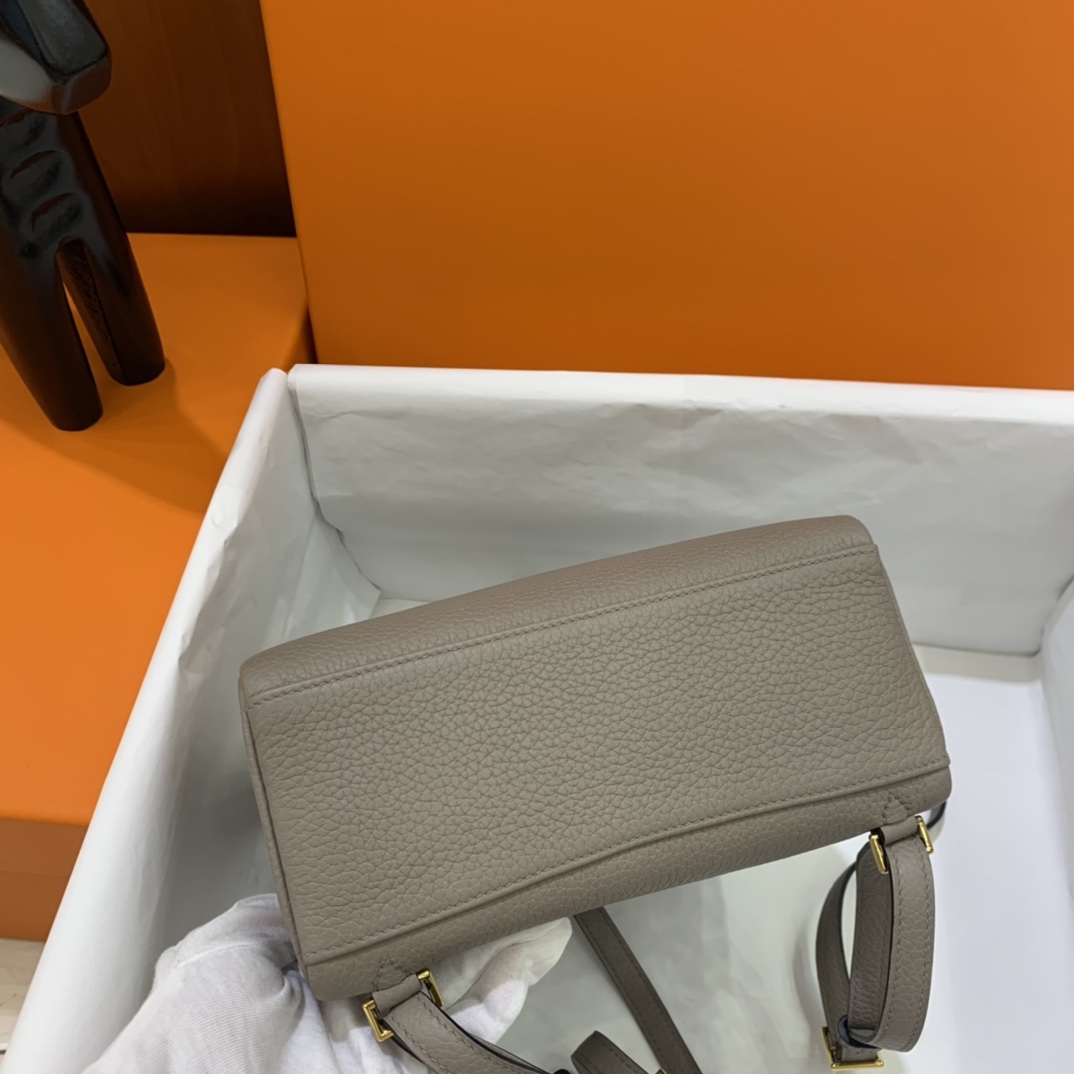 Hermès（爱马仕）Kelly ado TC M8 沥青灰 金扣 20cm