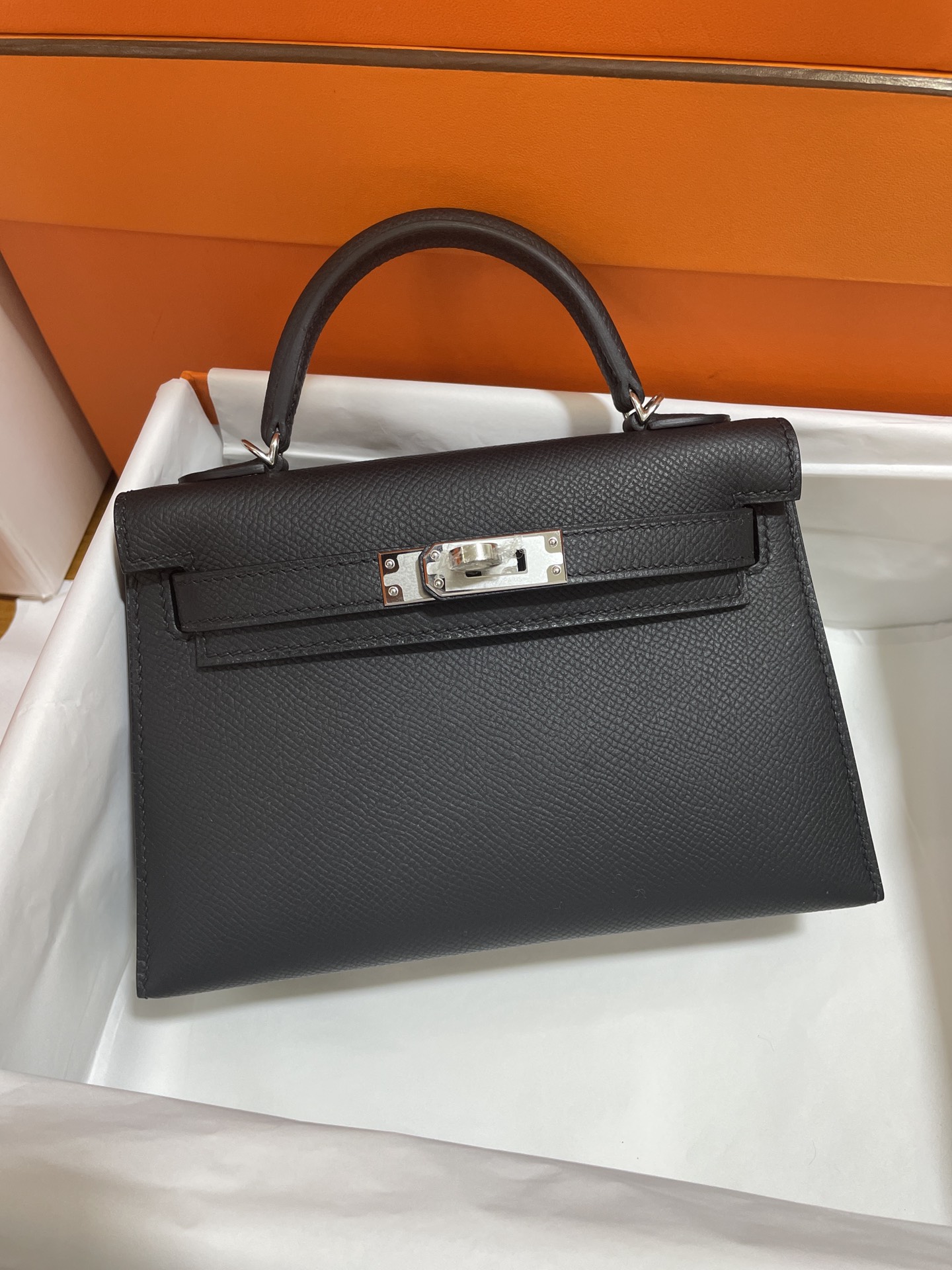 Hermès（爱马仕）mini Kelly 迷你凯莉 Epsom 黑色 银扣 19cm