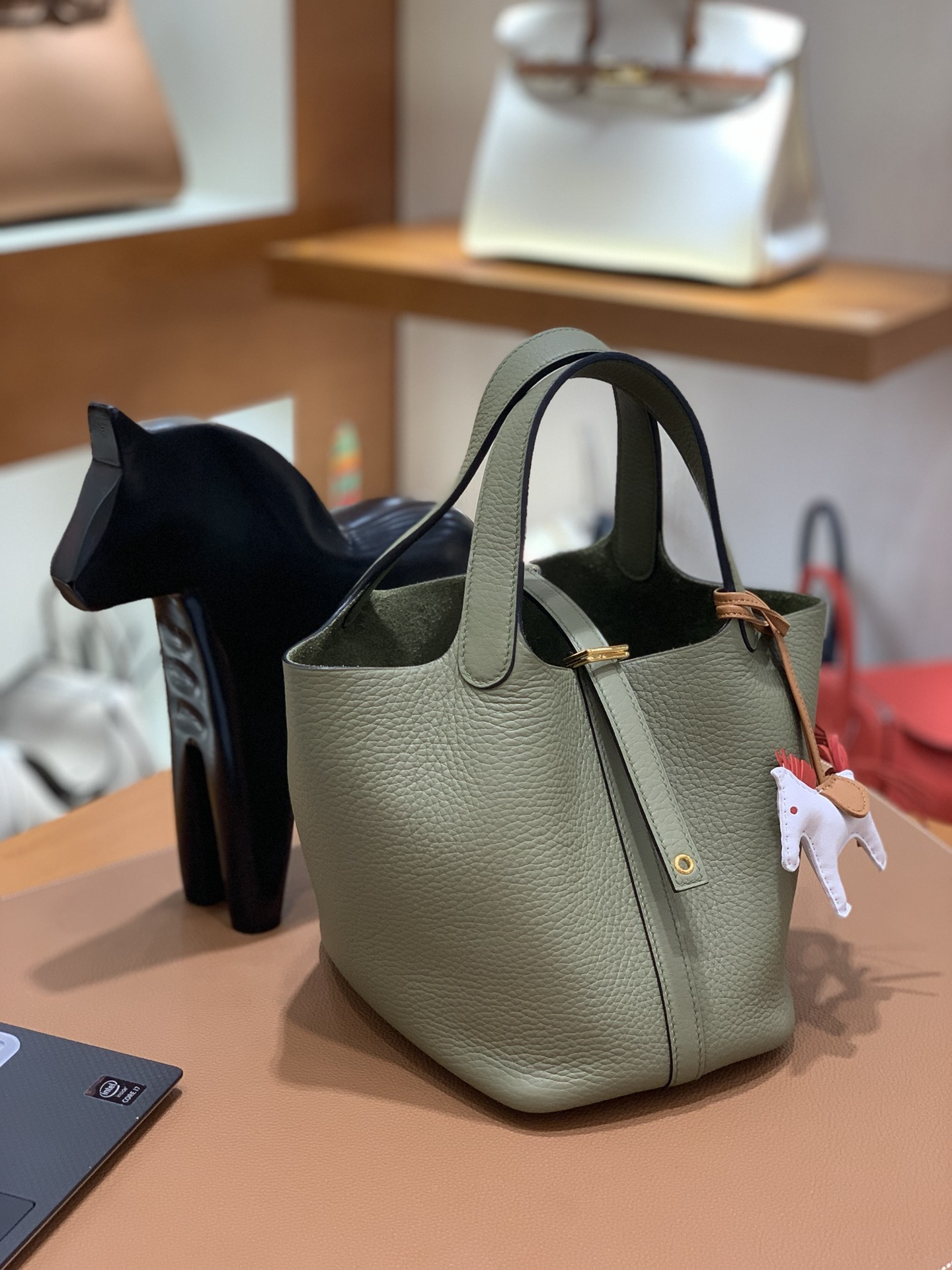 Hermès（爱马仕）Picotin 菜篮子 TC 鼠尾草绿 金扣 18cm