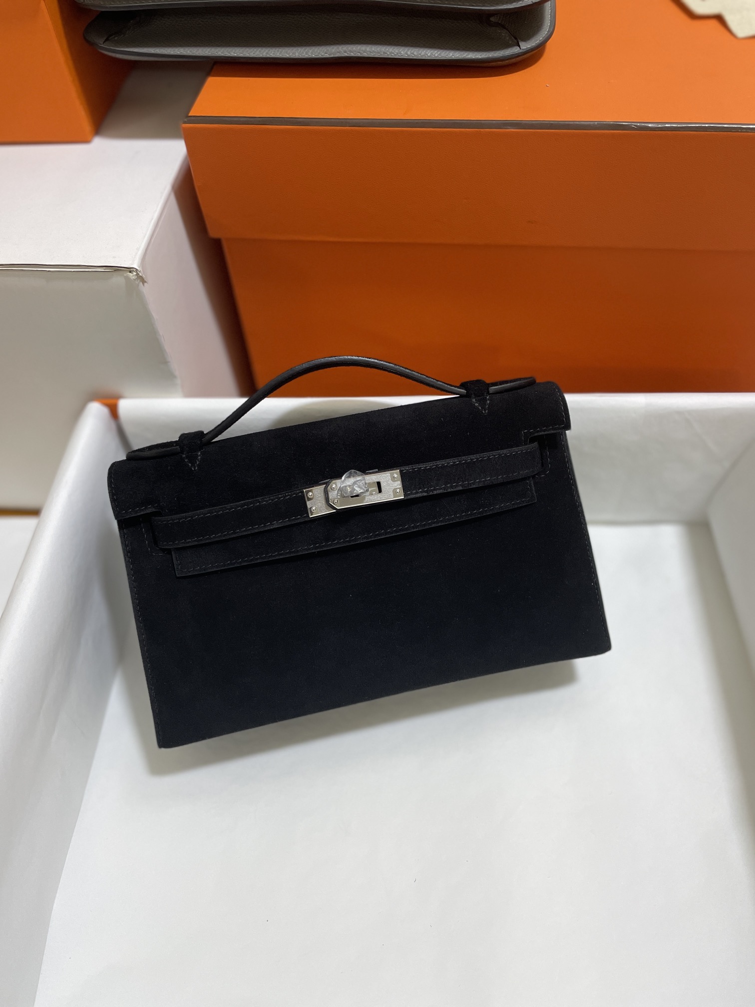 Hermès（爱马仕）Mini Kelly 迷你凯莉 麂皮 黑色 银扣 22cm