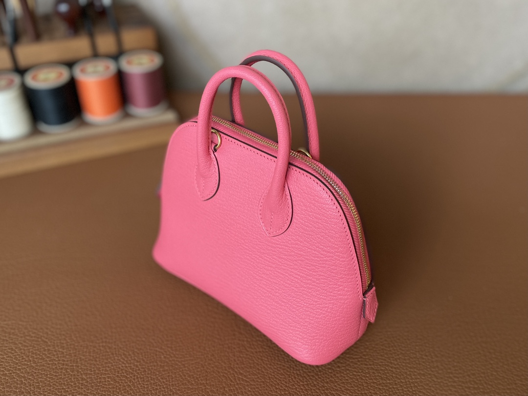 Hermès（爱马仕）Mini Bolide Chevre 山羊皮 8w 新唇膏粉 金扣 19cm