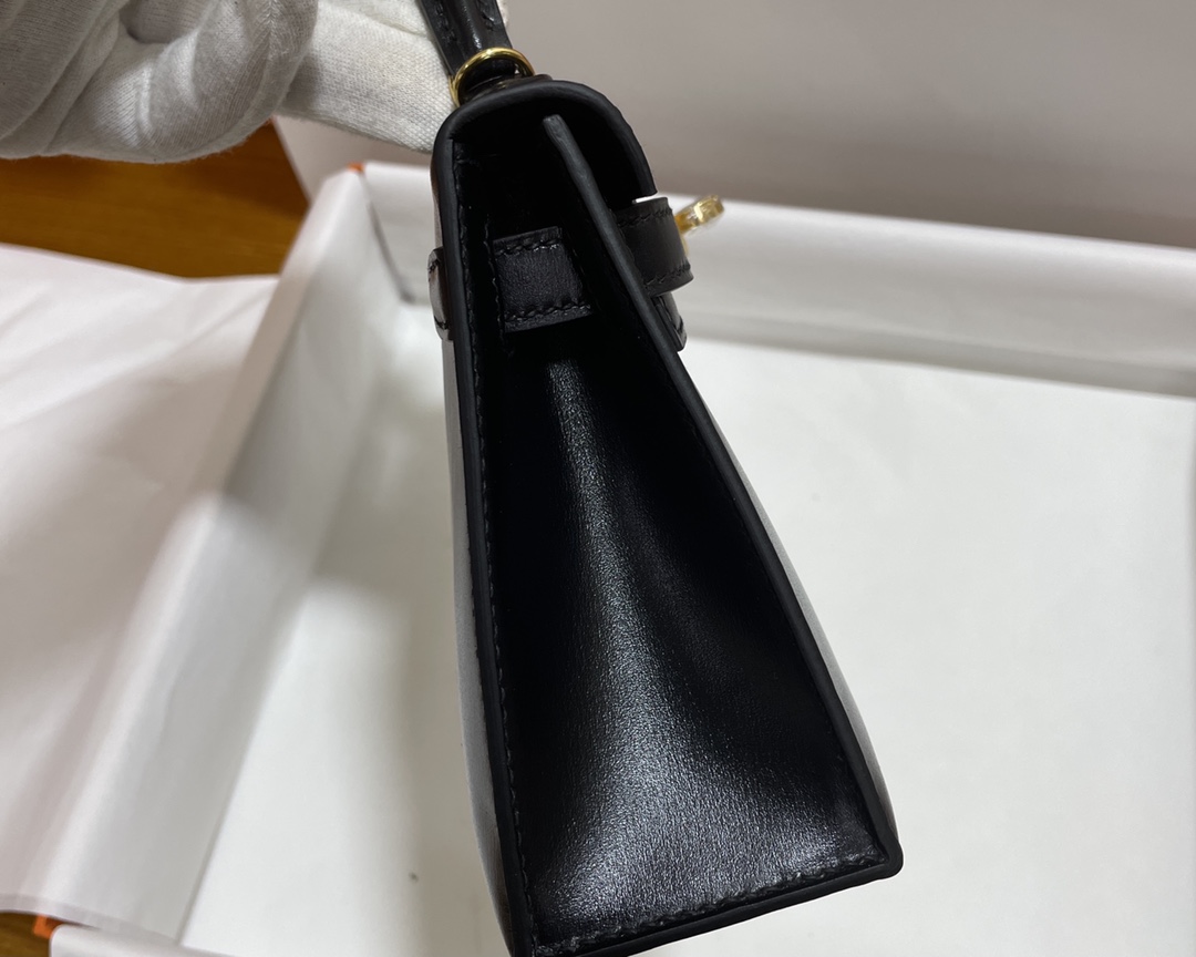 Hermès（爱马仕）Mini Kelly 迷你凯莉 Box 黑色 金扣 19cm