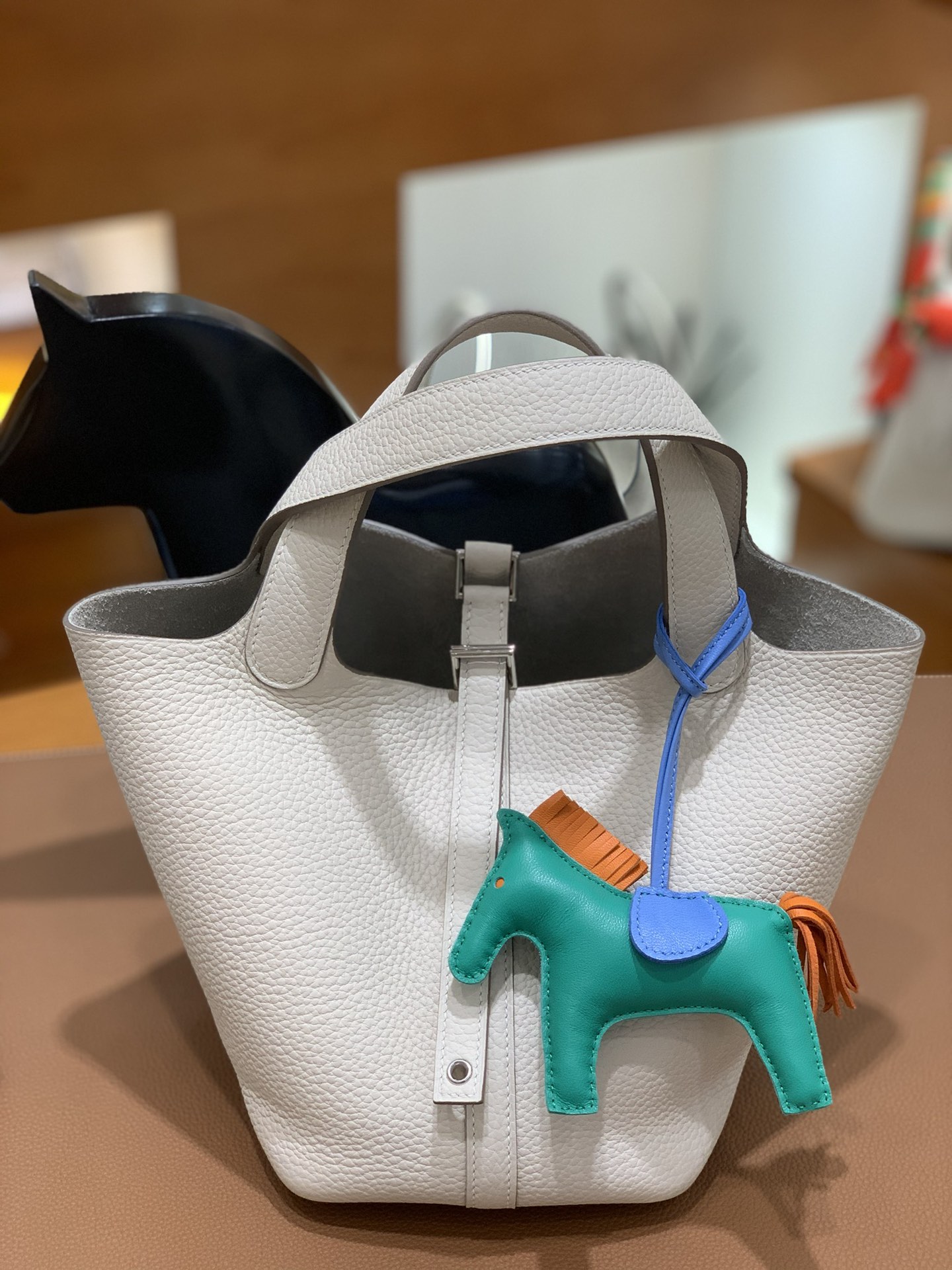 Hermès（爱马仕）Picotin 菜篮子 TC 奶昔白 银扣 18cm
