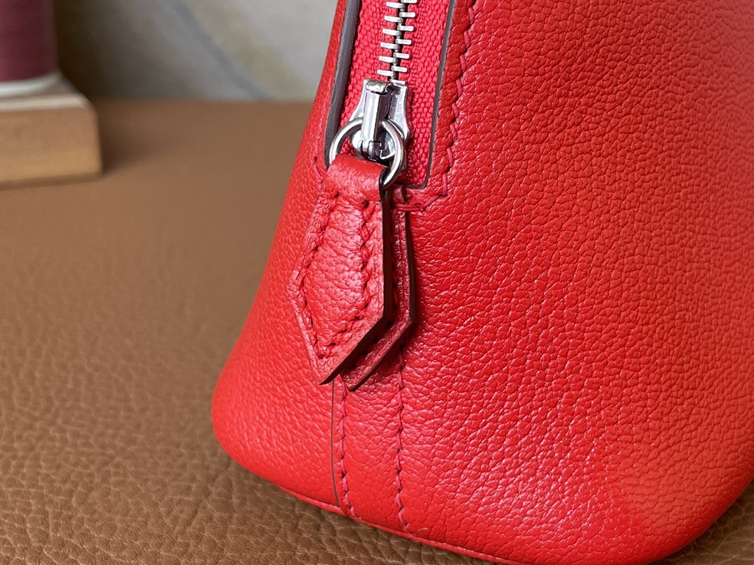 Hermès（爱马仕）Mini Bolide Chevre 山羊皮 s5 番茄红 银扣 19cm