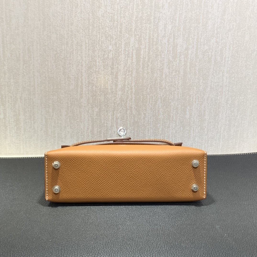 Hermès（爱马仕）mini Kelly 迷你凯莉 Epsom 金棕色 银扣 19cm