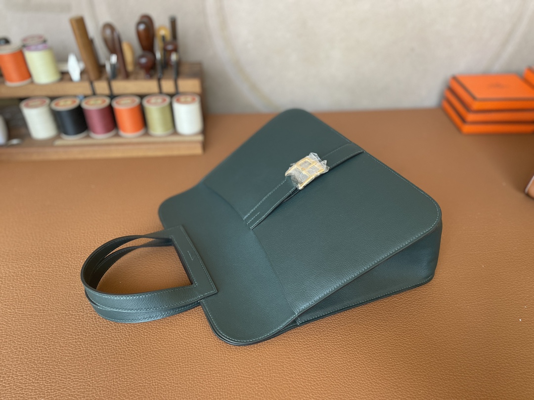Hermès（爱马仕）Halzan evercolor 6o 松柏绿 金扣 31cm