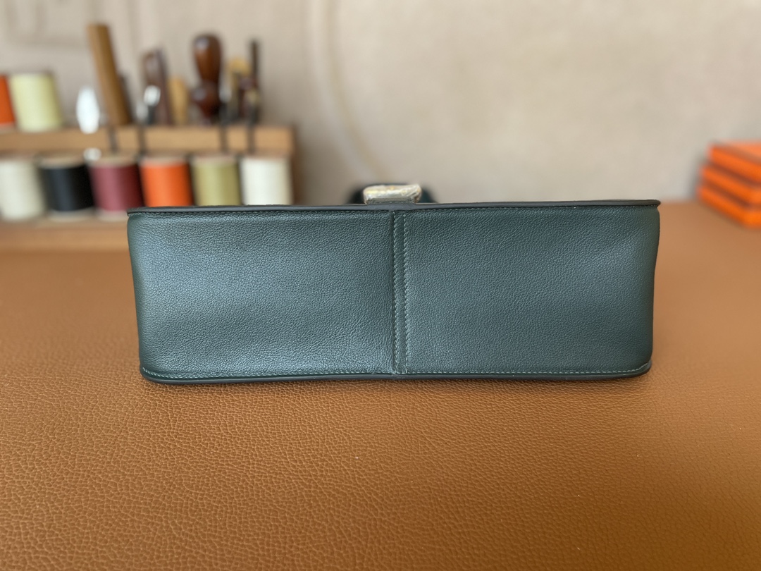 Hermès（爱马仕）Halzan evercolor 6o 松柏绿 金扣 31cm