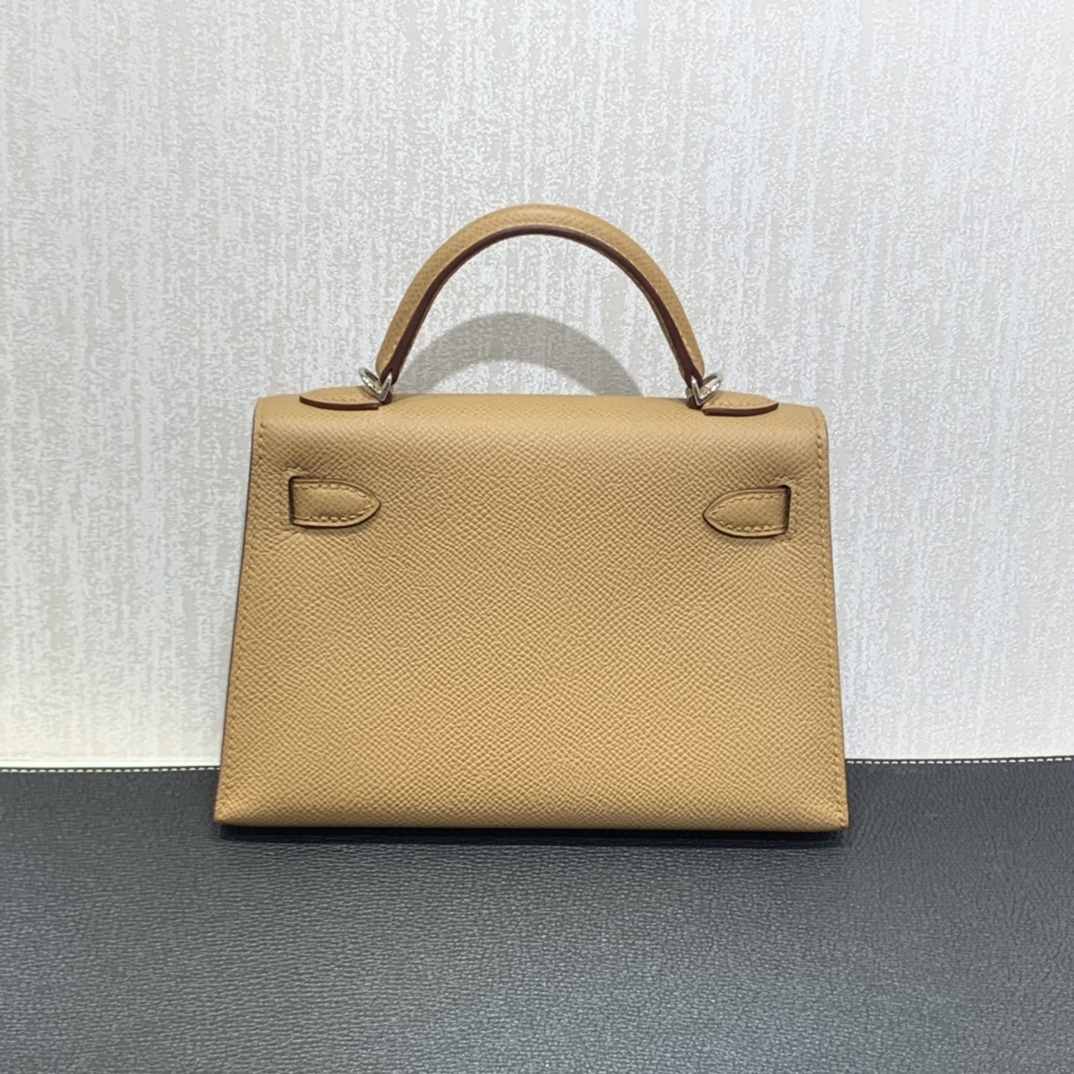 Hermès（爱马仕）mini Kelly 迷你凯莉 Epsom 饼干色 银扣 19cm