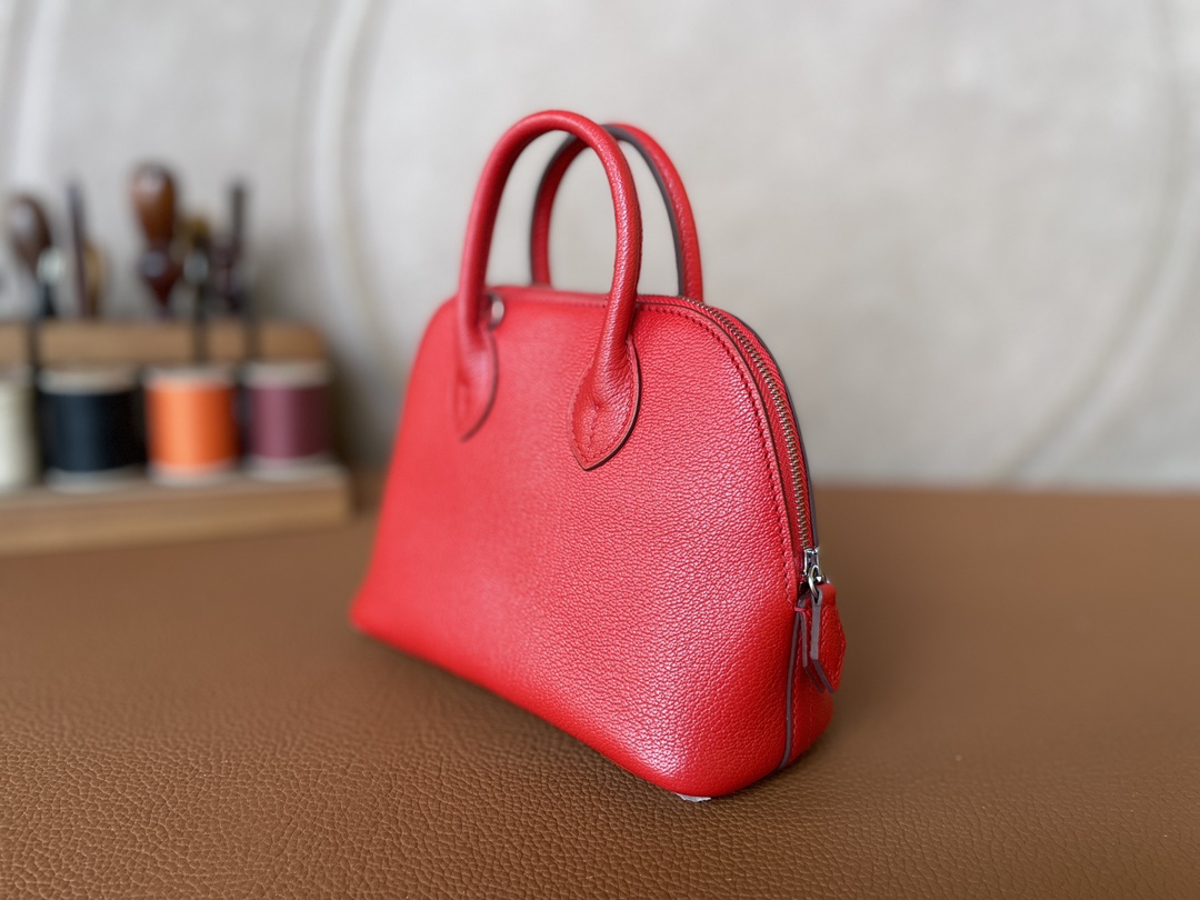 Hermès（爱马仕）Mini Bolide Chevre 山羊皮 s5 番茄红 银扣 19cm