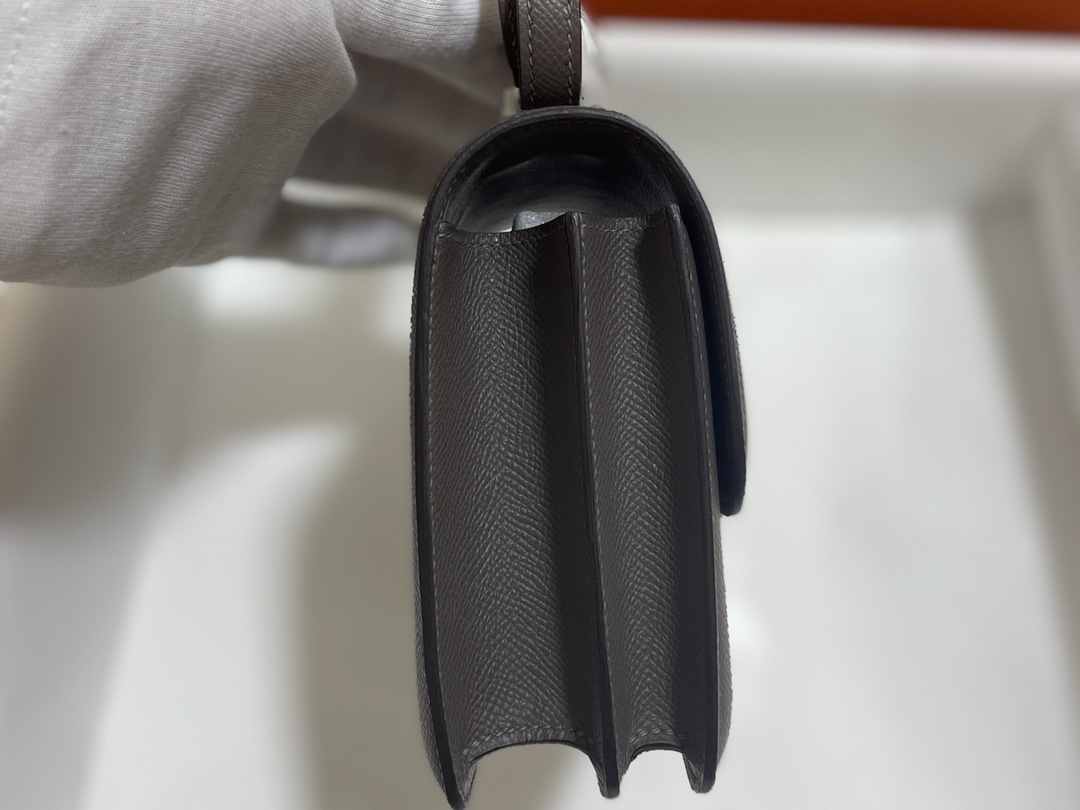 Hermès（爱马仕）Constance 康康 epsom 锡器灰 银扣 19cm