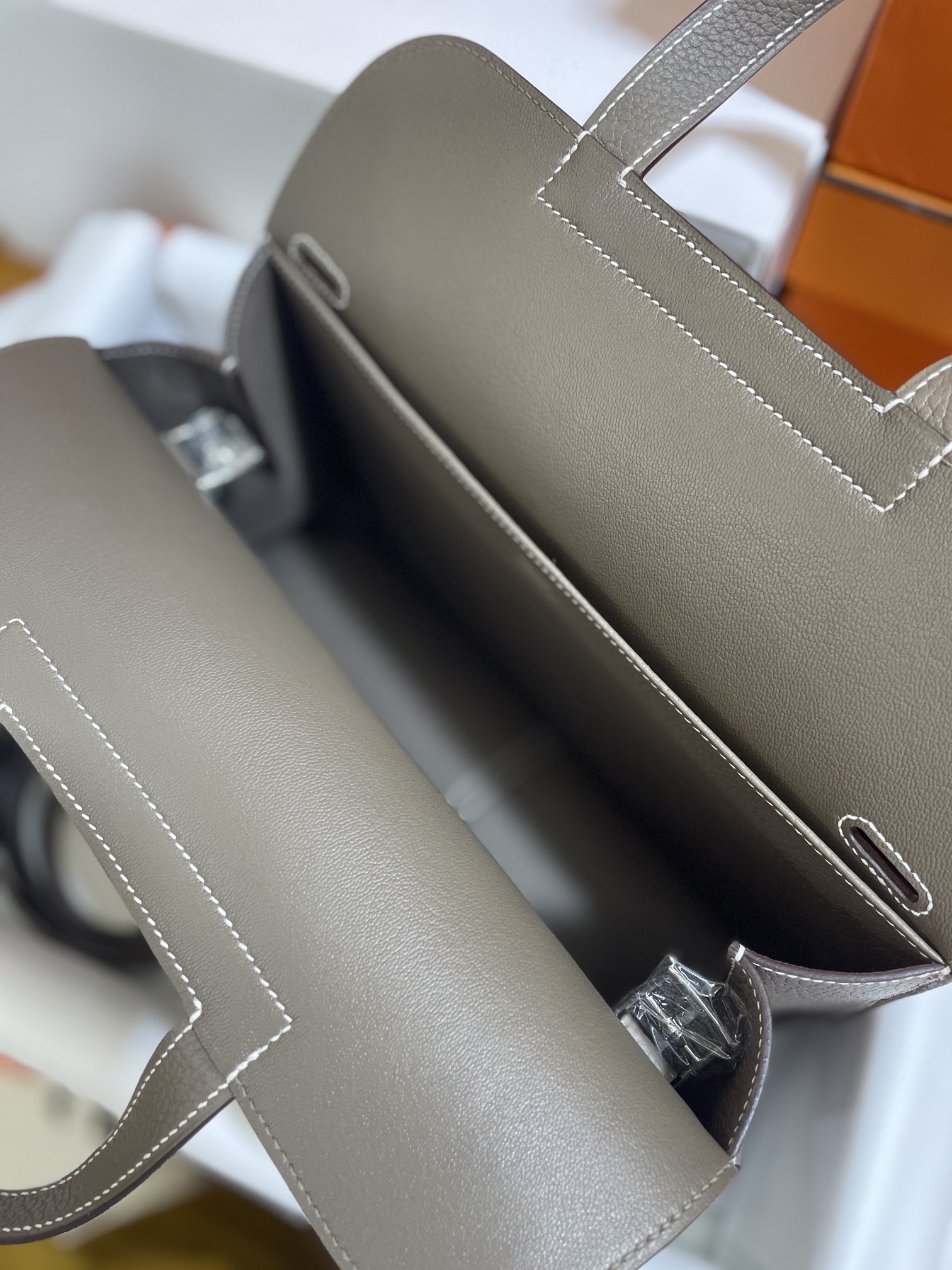 Hermès（爱马仕）Halzan TC 大象灰 银扣 31cm
