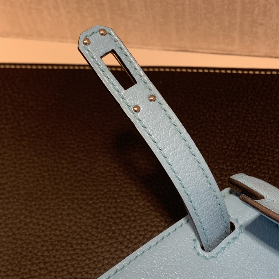 Hermès（爱马仕）mini Kelly 迷你凯莉 山羊皮 糖果蓝 银扣 19cm