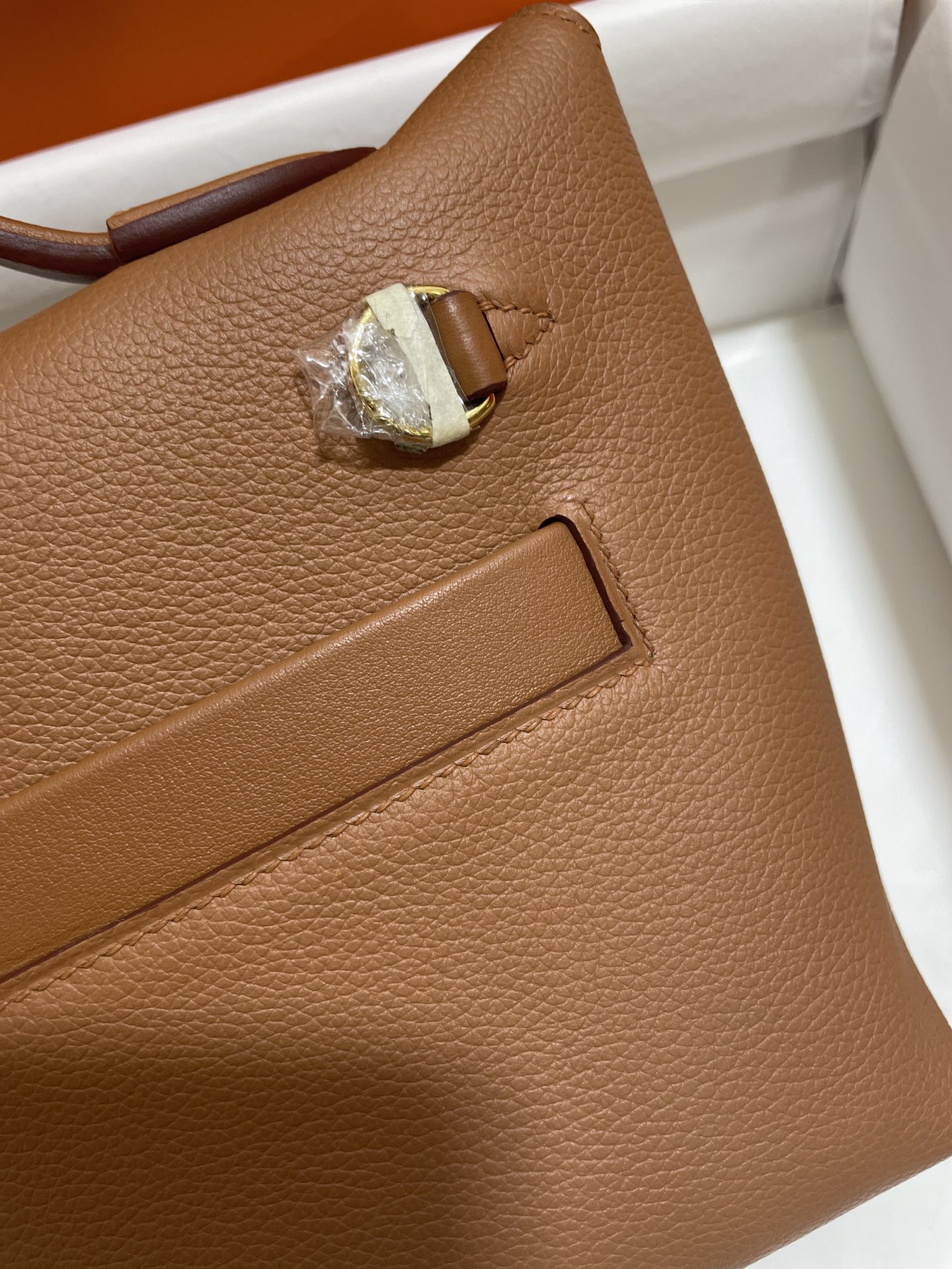 Hermès（爱马仕）Mini 2424 evercolor 拼 美洲鳄 金棕色 金扣 21cm