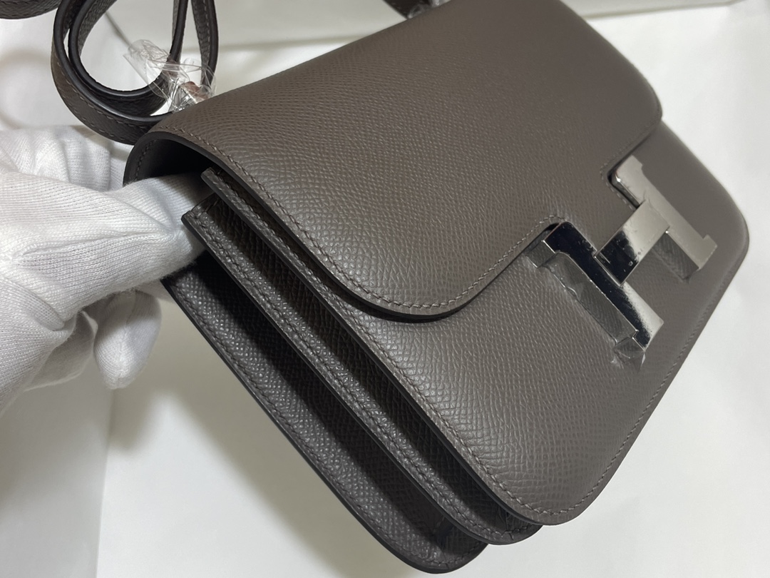Hermès（爱马仕）Constance 康康 epsom 锡器灰 银扣 19cm