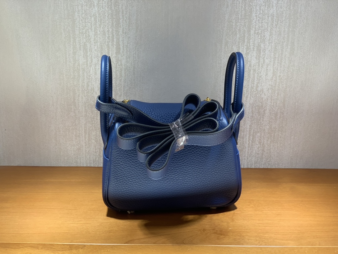 Hermès（爱马仕）Mini Lindy TC 深邃蓝 金扣 20cm