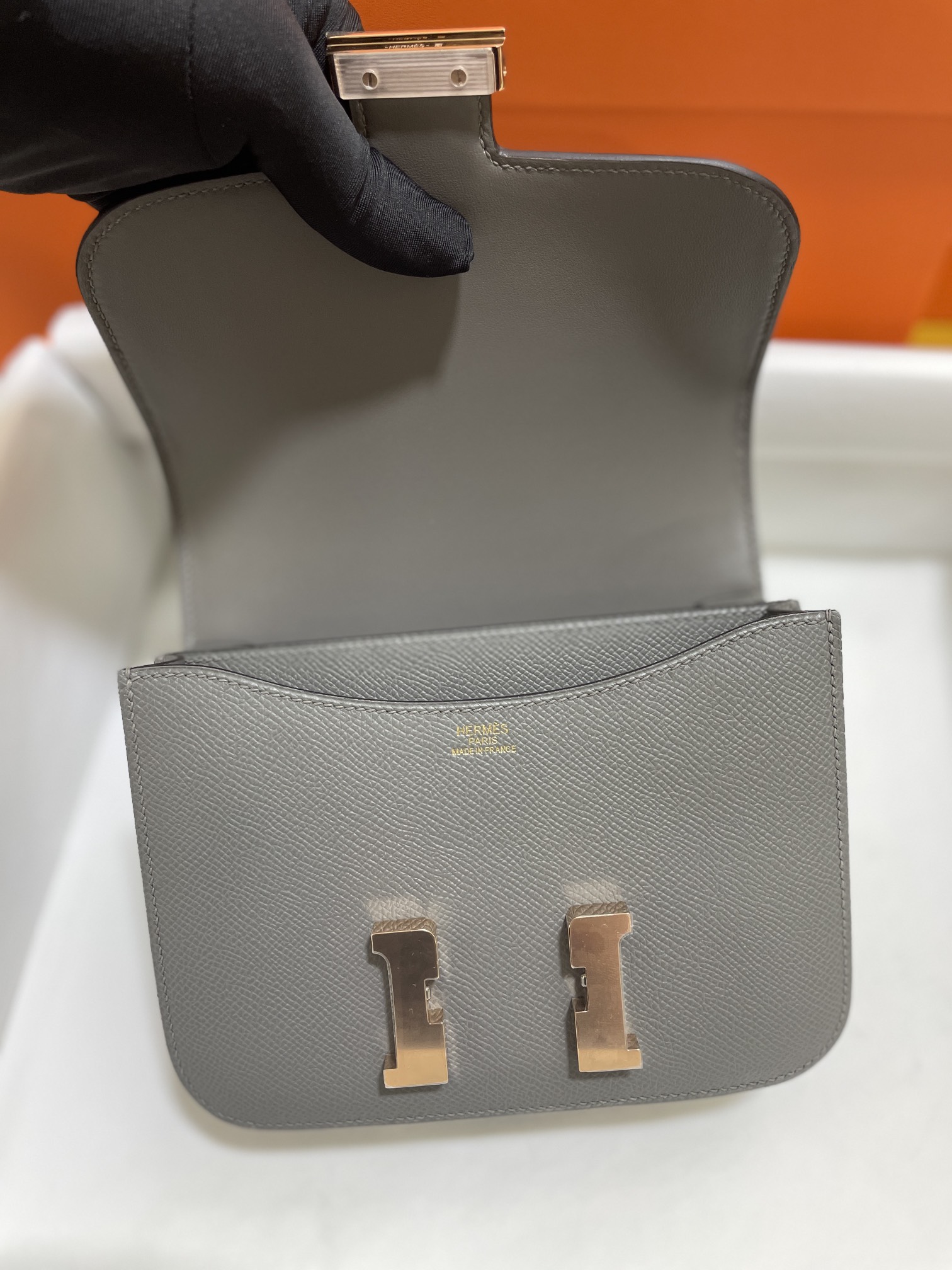 Hermès（爱马仕）Constance 康斯坦斯 Epsom 积雨云灰 玫瑰金扣 19cm