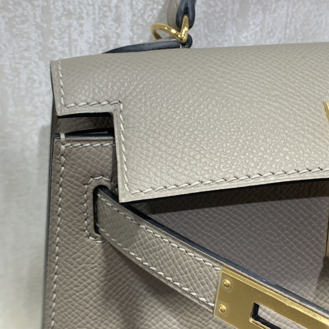 Hermès（爱马仕）mini Kelly 迷你凯莉 Epsom 沥青灰 金扣 19cm