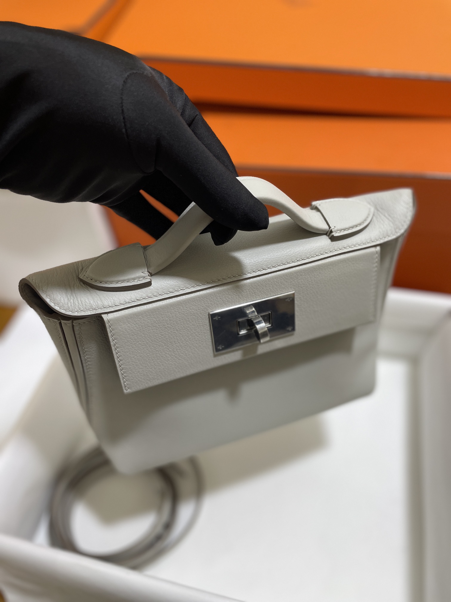 Hermès（爱马仕）Mini 2424 evercolor 拼 swift 珍珠灰 银扣 21cm