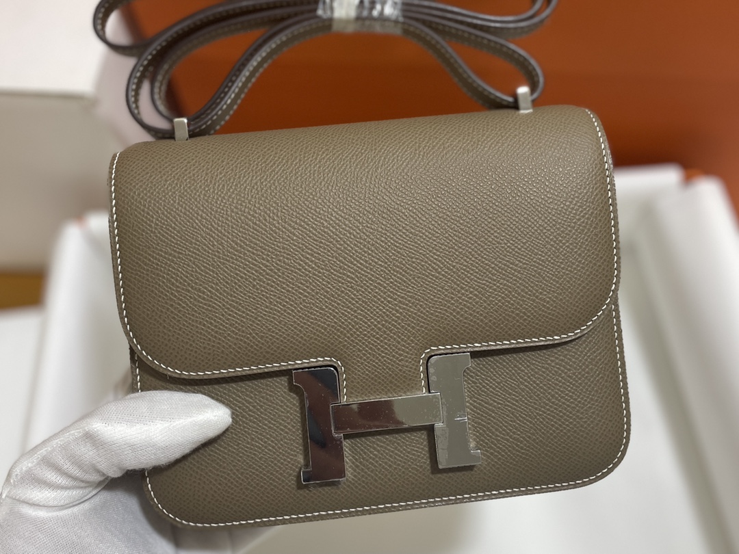 Hermès（爱马仕）Constance 康康 epsom 大象灰 银扣 19cm