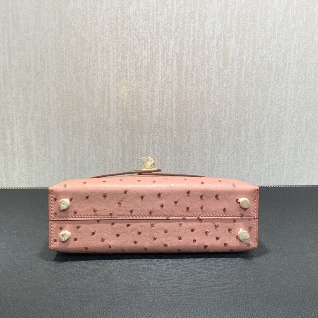 Hermès（爱马仕）mini Kelly 迷你凯莉 南非kk鸵鸟 陶瓷粉 金扣 19cm
