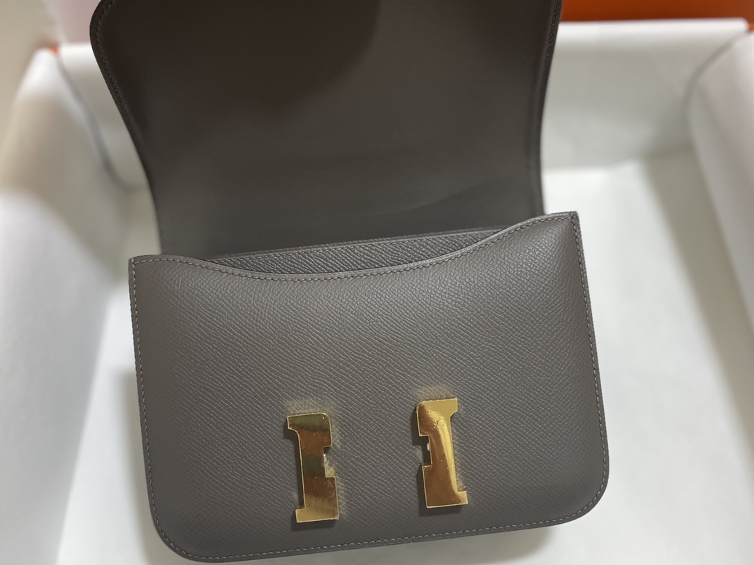 Hermès（爱马仕）Constance 康康 epsom 锡器灰 金扣 19cm