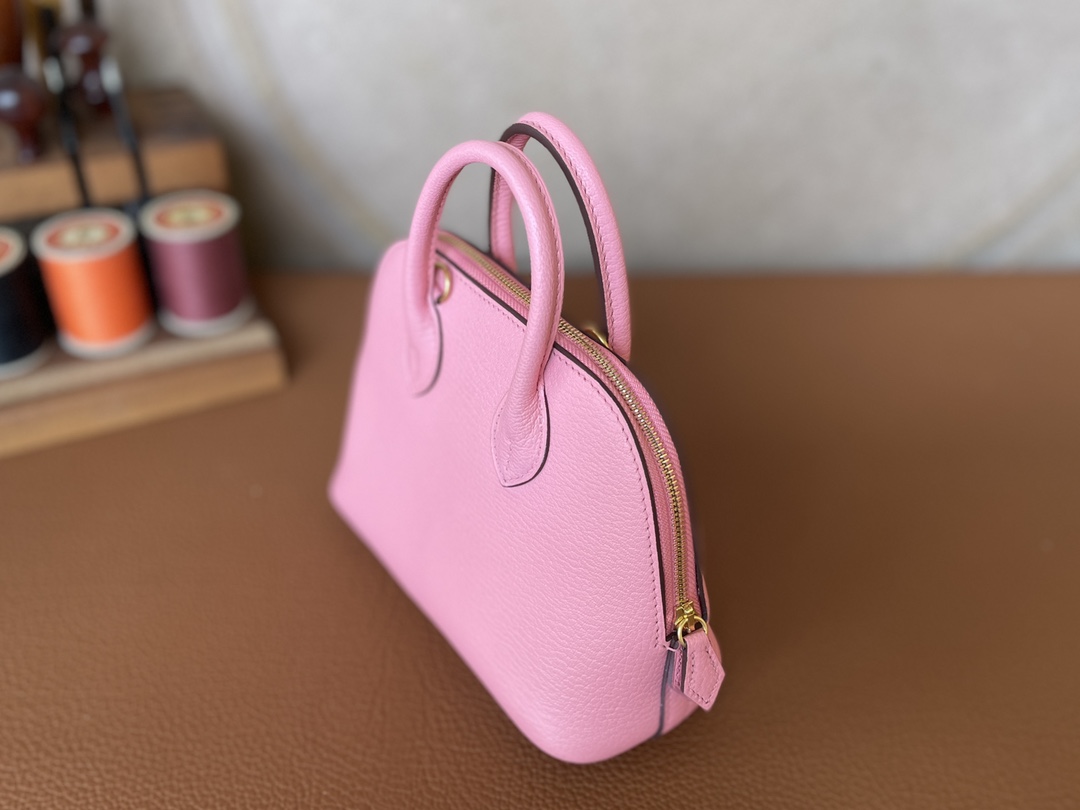 Hermès（爱马仕）Mini Bolide Chevre 山羊皮 3Q 新樱花粉 金扣 19cm