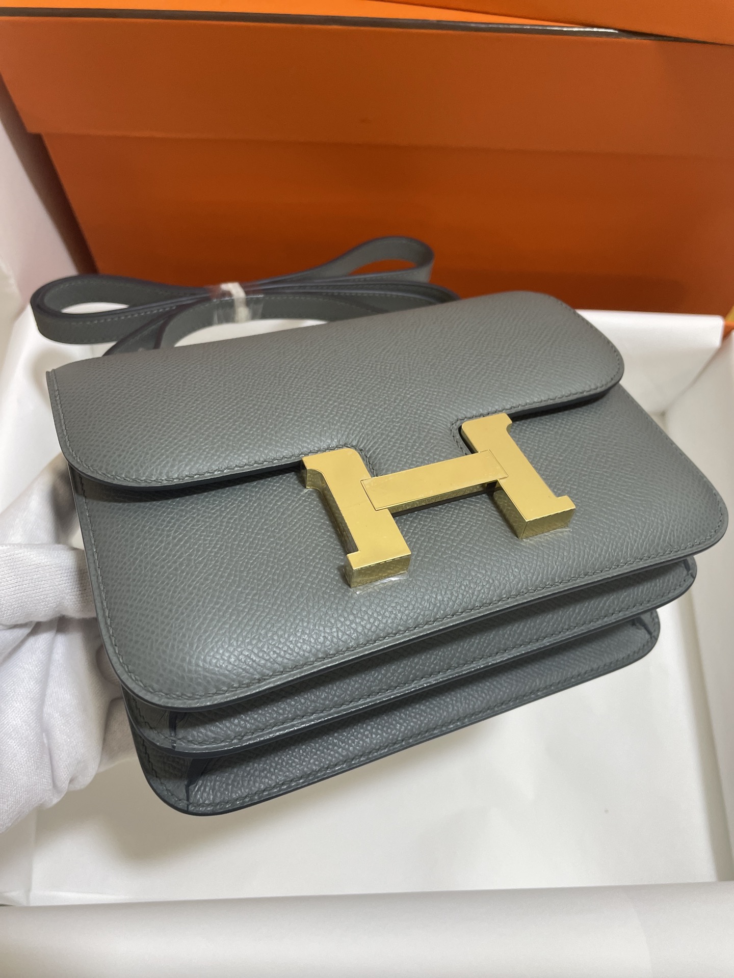 Hermès（爱马仕）Constance 康康 epsom 杏仁绿 金扣 19cm