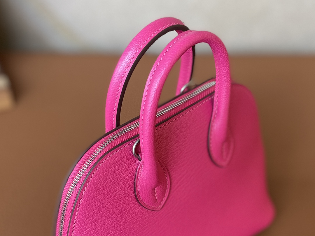 Hermès（爱马仕）Mini Bolide Chevre 山羊皮 桃红色 银扣 19cm