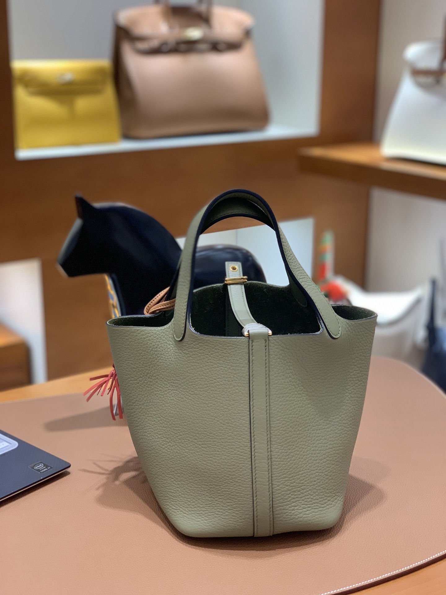 Hermès（爱马仕）Picotin 菜篮子 TC 鼠尾草绿 金扣 18cm